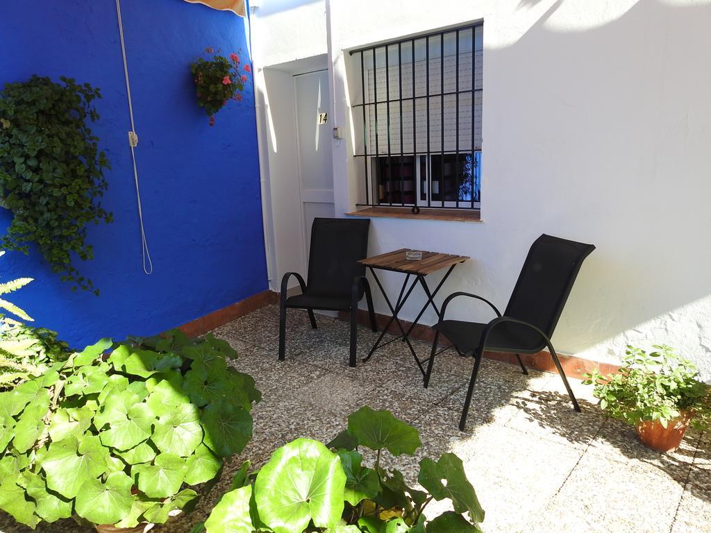 Hostal El Faro Chipiona Esterno foto