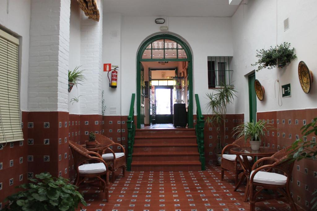 Hostal El Faro Chipiona Esterno foto